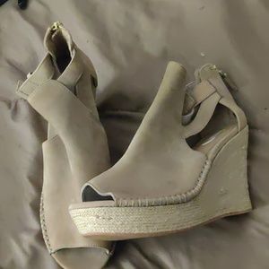 UGG wedges NEVER WORN